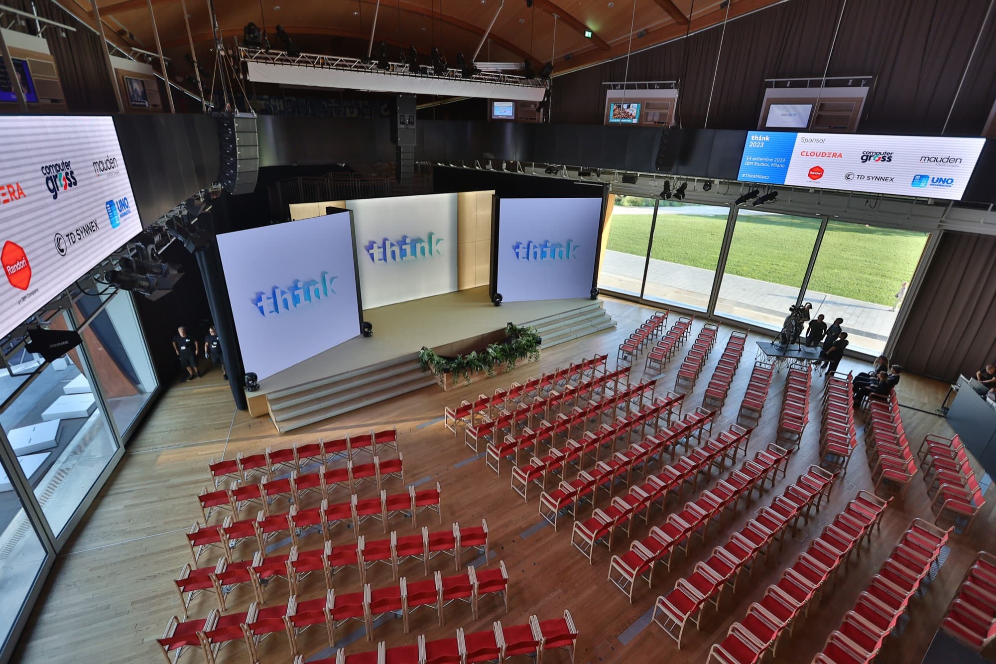 Platea di una convention in un auditorium